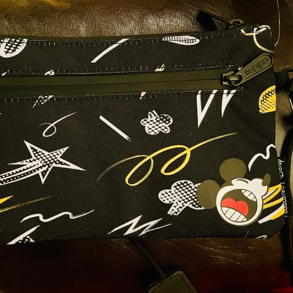 Brand New Adidas x Disney Mickey Crossbody Zipped Bag - Picture 3 of 10